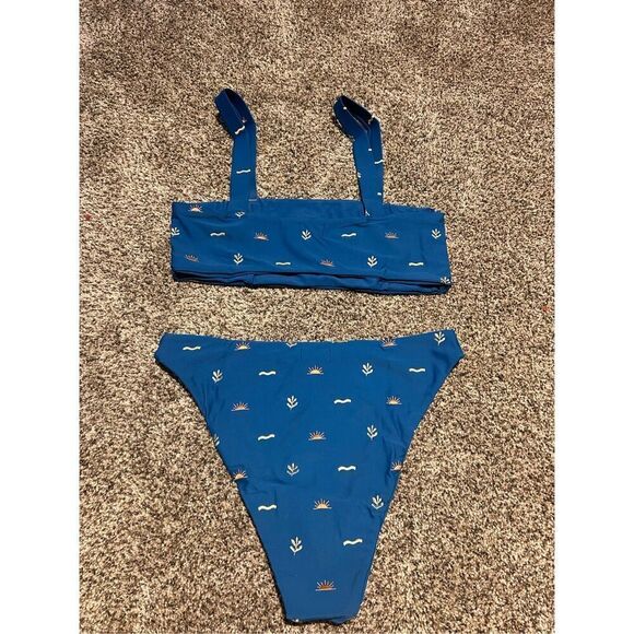 Desert Dreamer 2 piece bikini bathing suit size medium - Picture 2 of 4